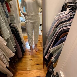 Woman cropped Cream Pants